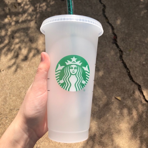 Betty Boop❤️Starbucks reusable venti cold cup - Picture 3 of 3